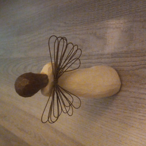 Willow Tree-- Loving Angel - Picture 3 of 4